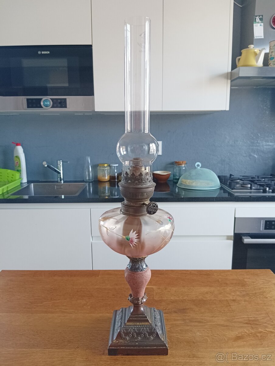 ART DECO STAROŽITNÁ MALOVANÁ PETROLEJKA ERICH & GRAETZ