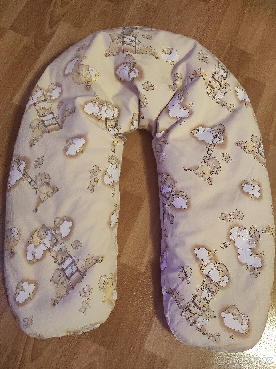 Kojící polštář medvídci