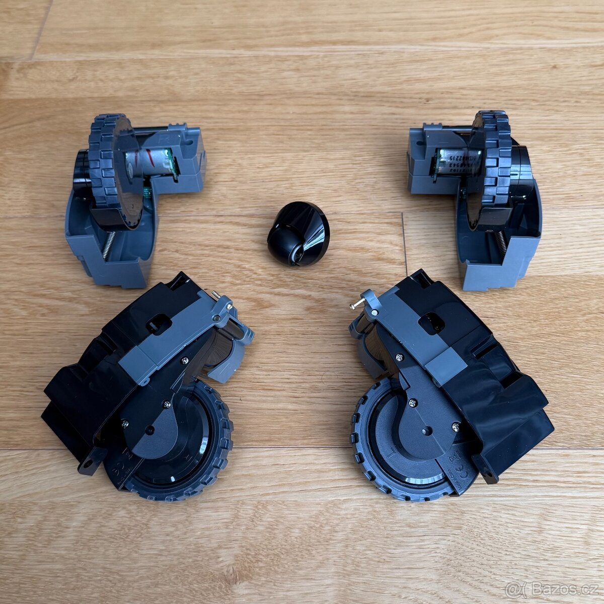 ORIGINÁL NOVÉ iRobot Roomba hlavní hnací kola
