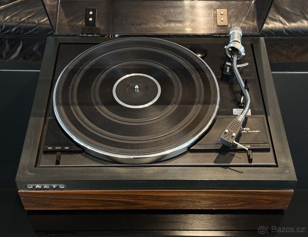 Onkyo Y-100 Gramofon