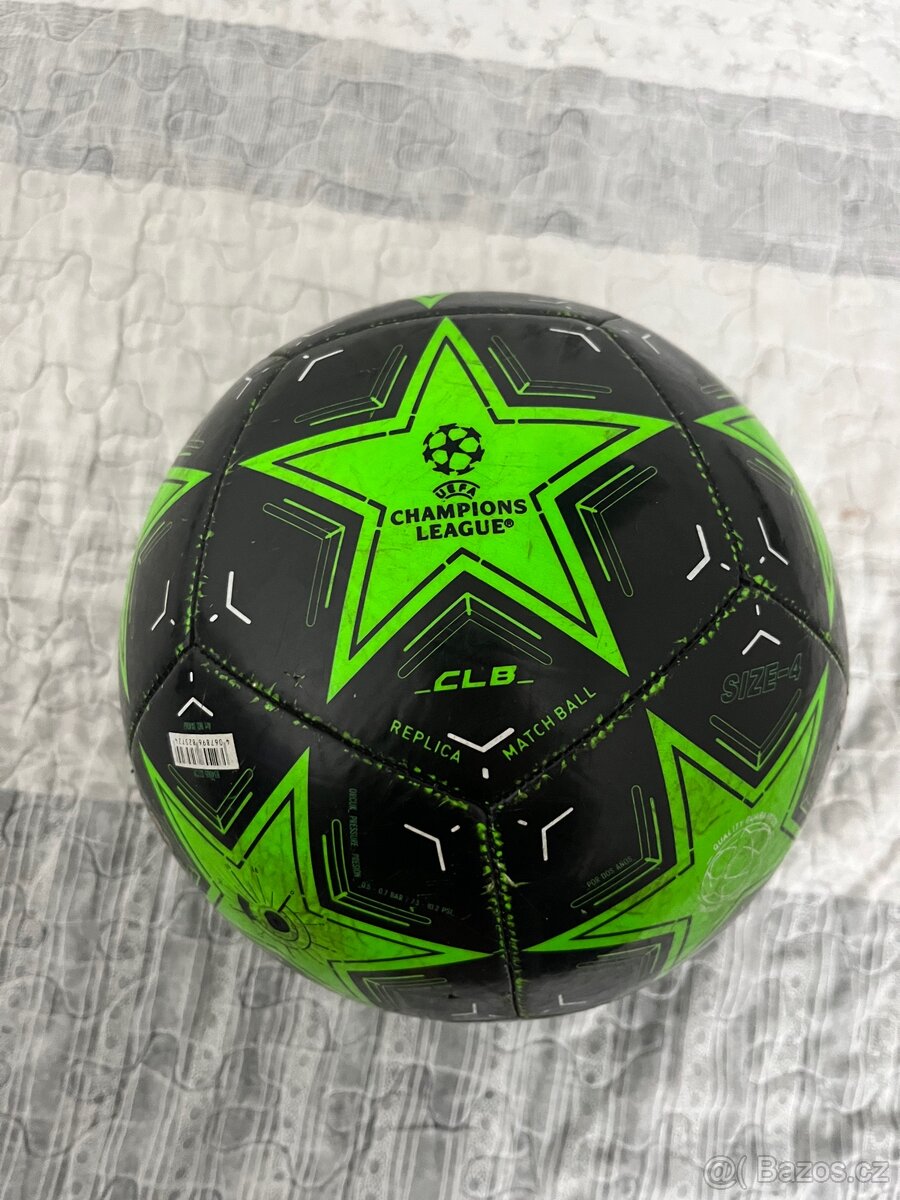 Fotbalový Míč UEFA