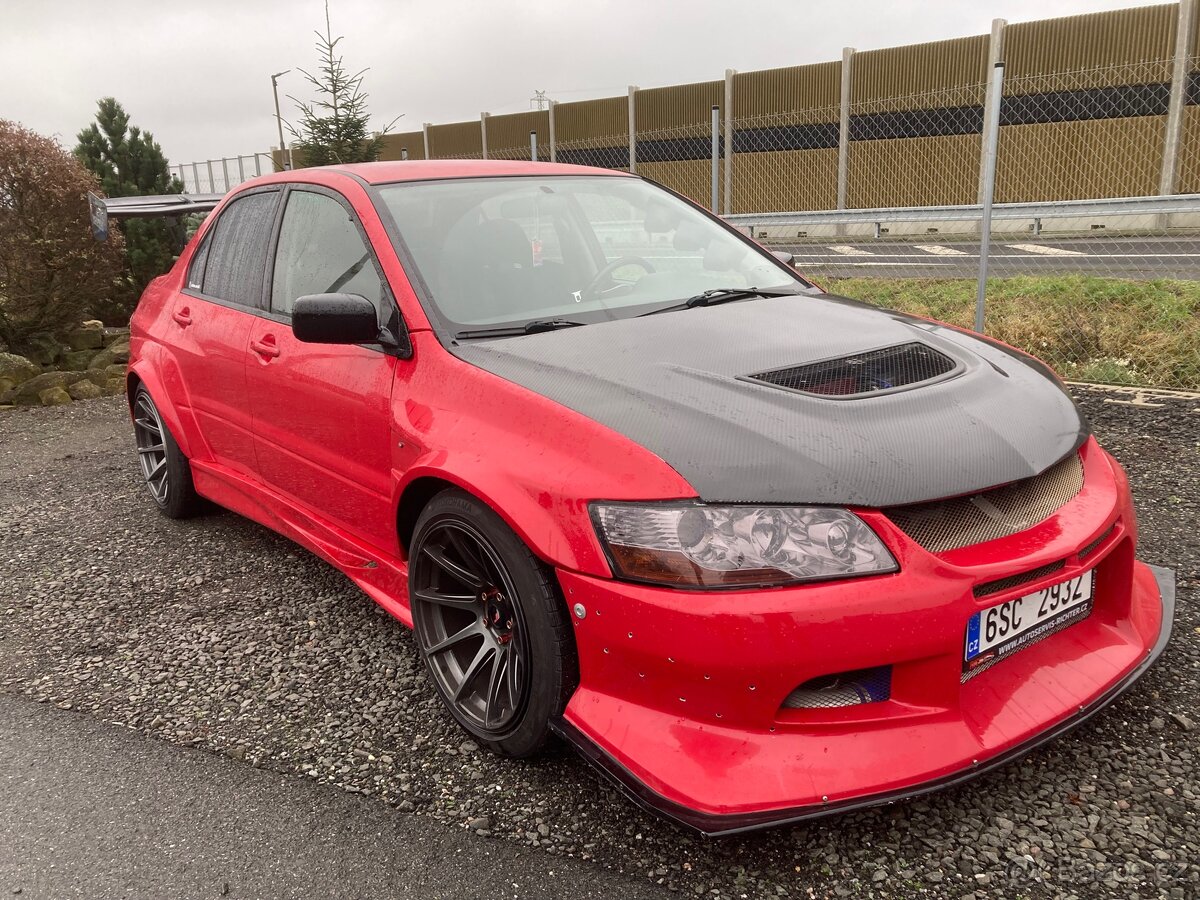 Mitsubishi Lancer Evo 8 - Voltex body kit