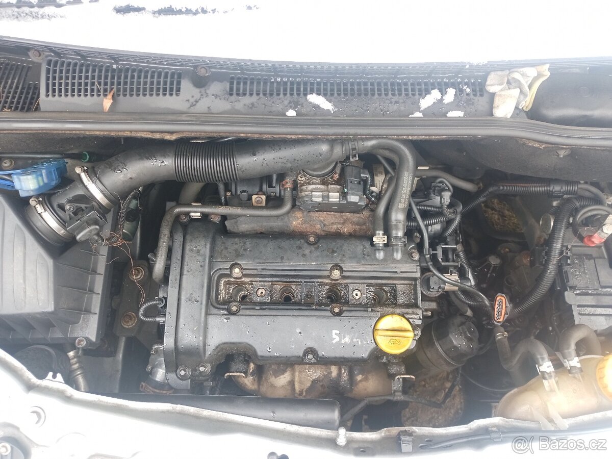 Koupím motor Z14XEP