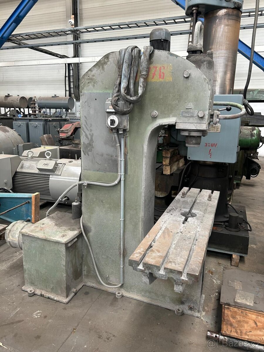 Lis hydraulický CDC 30