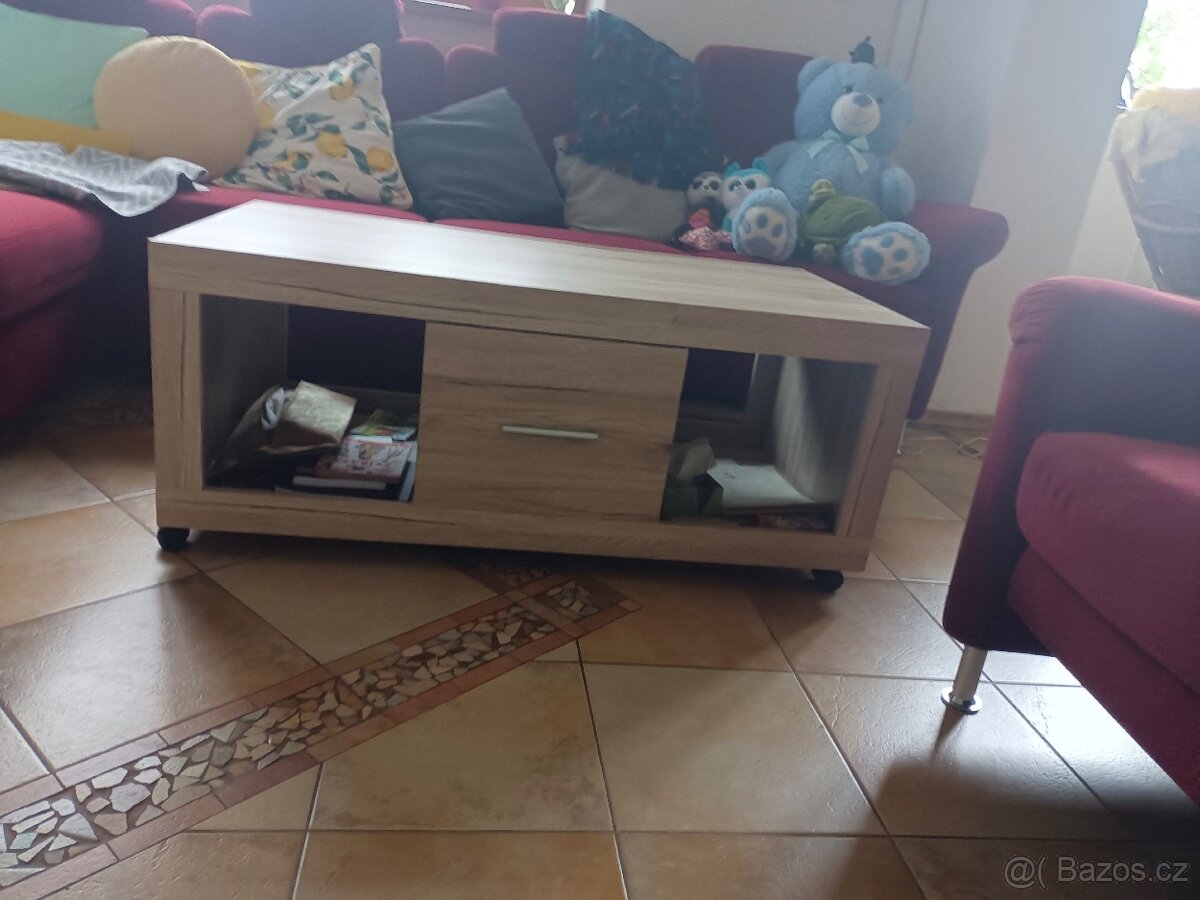 Konferenční stolek