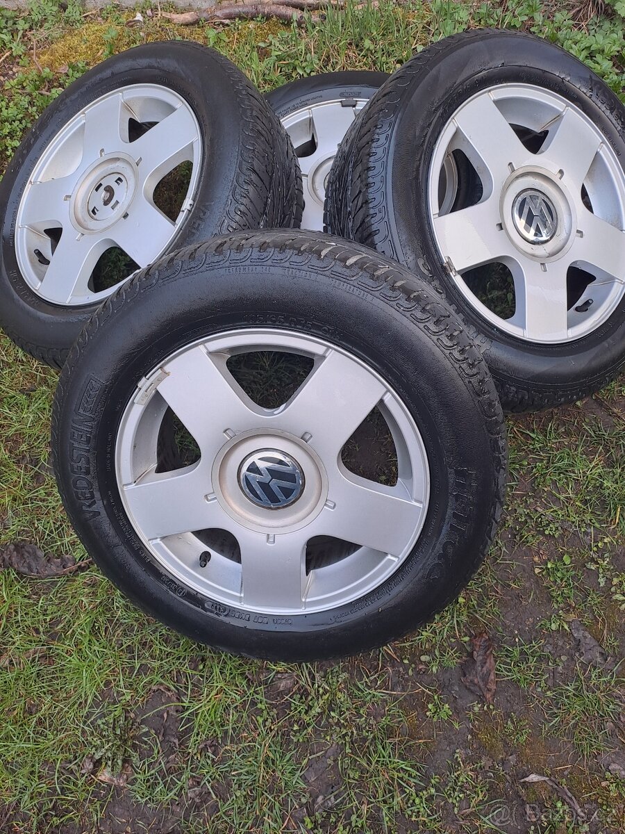 Alu kola 5x100 originál VW Golf, Bora 195/65 R16