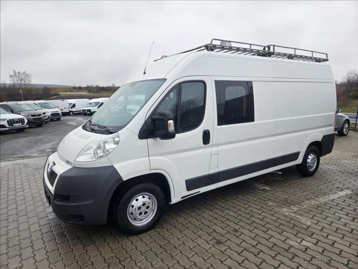 Peugeot Boxer 3,0 L3H2 7 míst
