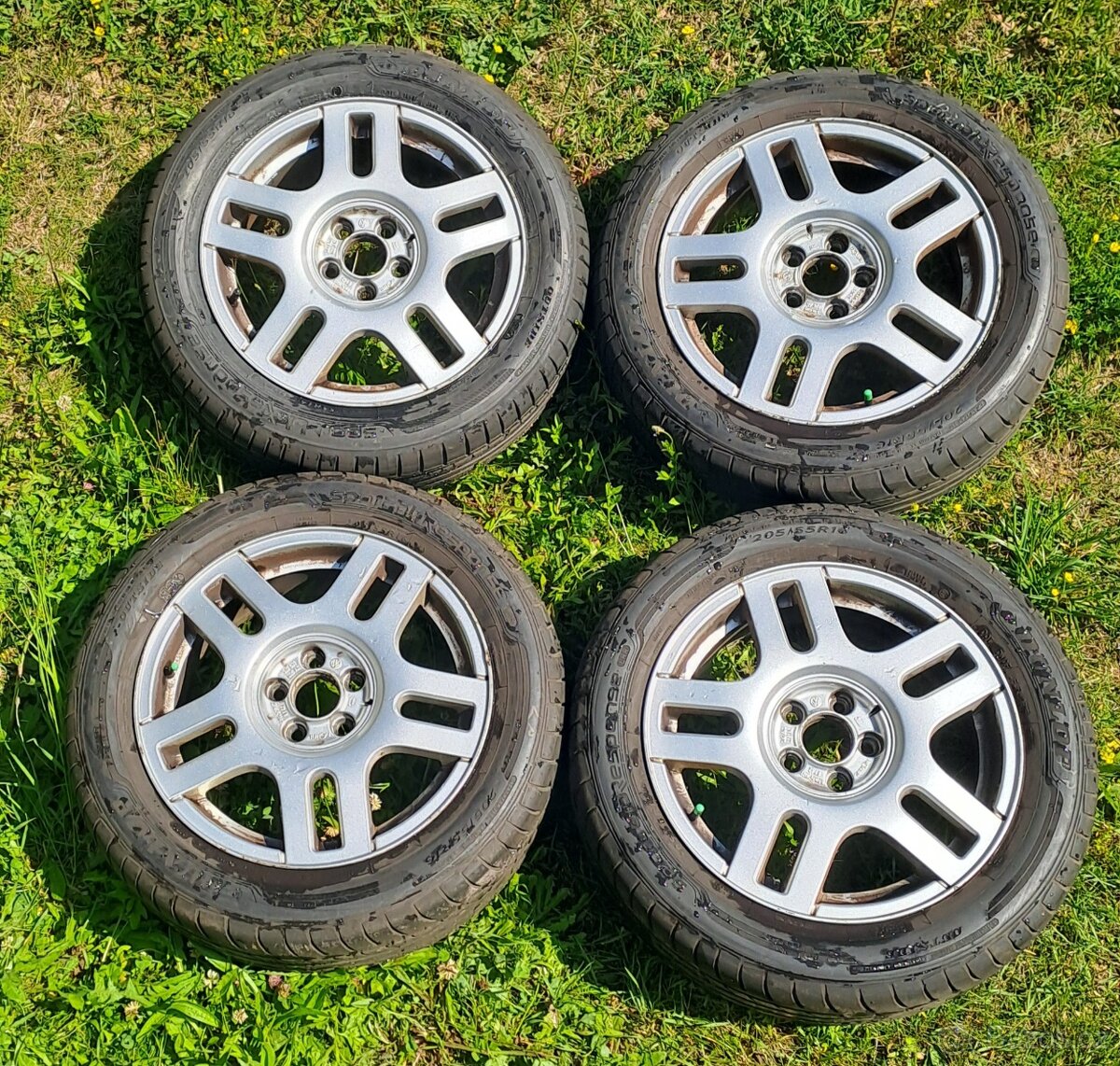 Alu disky 5x100, letní pneu 205/55 R16