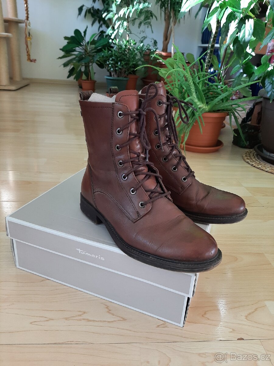 Damske kozene zateplene boty vel.39