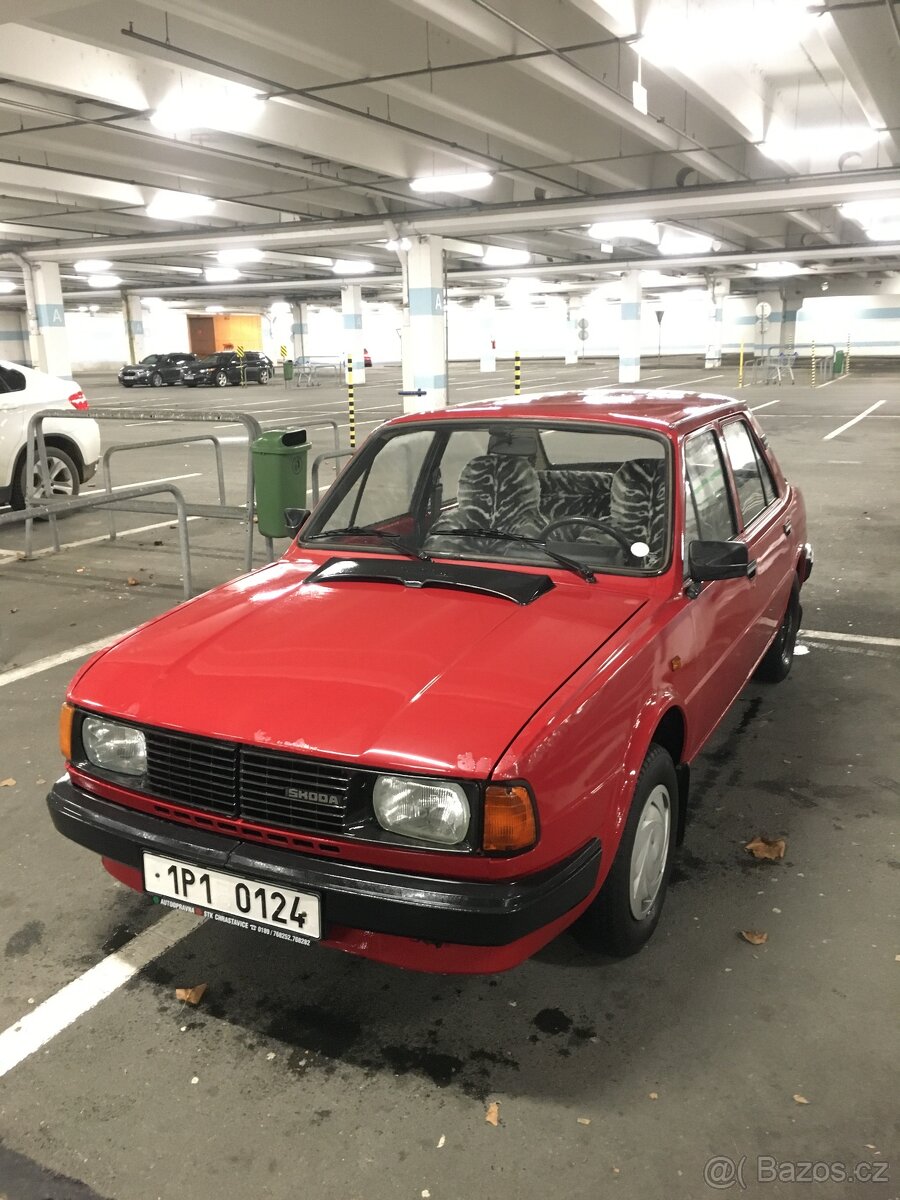 Škoda 105m