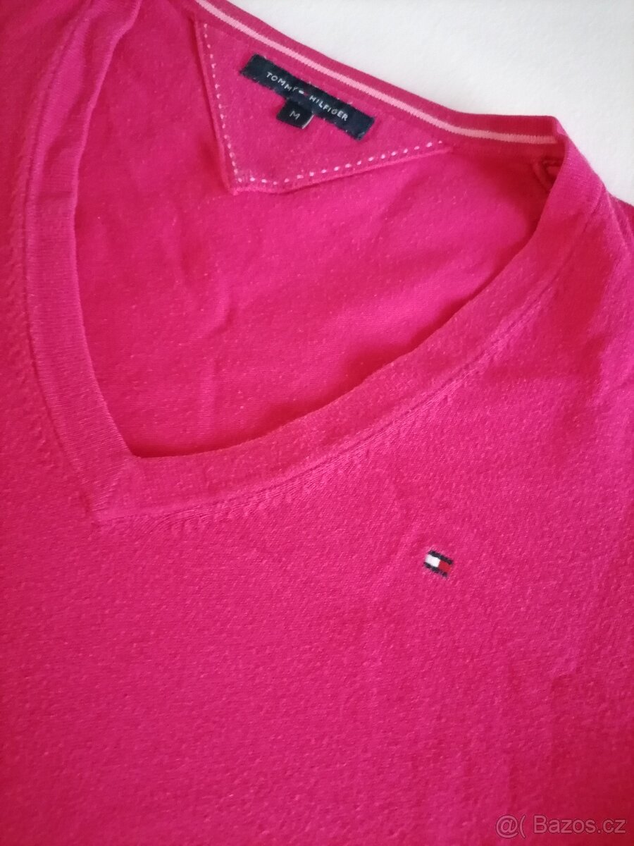 Tommy Hilfiger svetřík