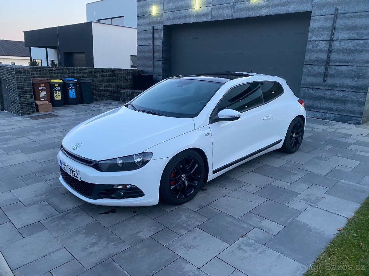 Volkswagen Scirocco 2.0 TDI 125 kW DSG – 2009