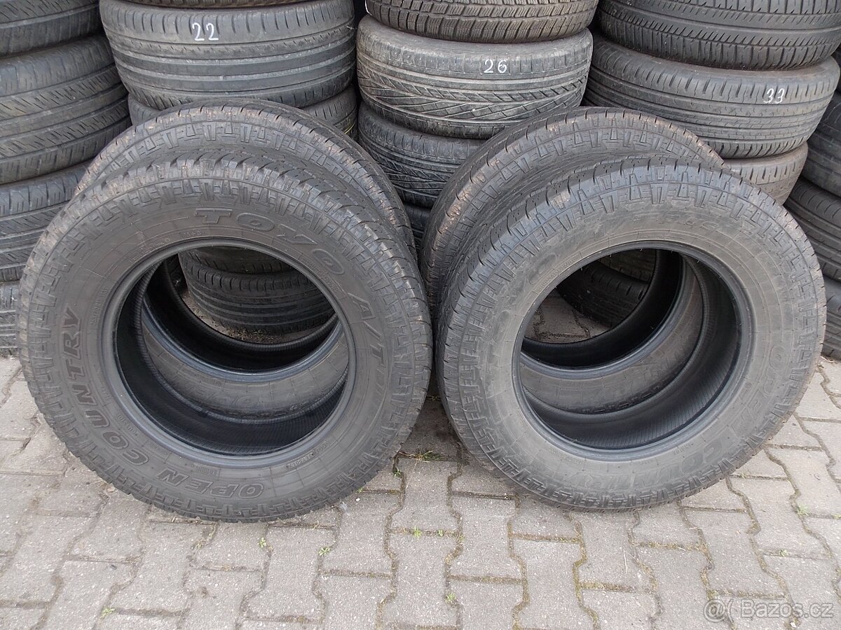 Celoroční pneu 255/70 R18