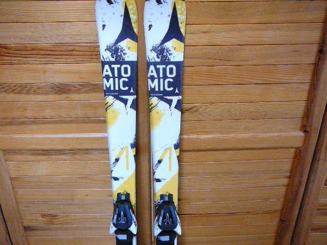 Lyže Atomic Vantage 140
