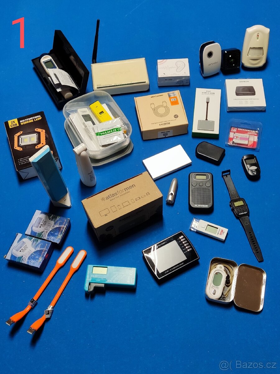 BLEŠÍ TRH - Každá věc za 10 - 200 Kč