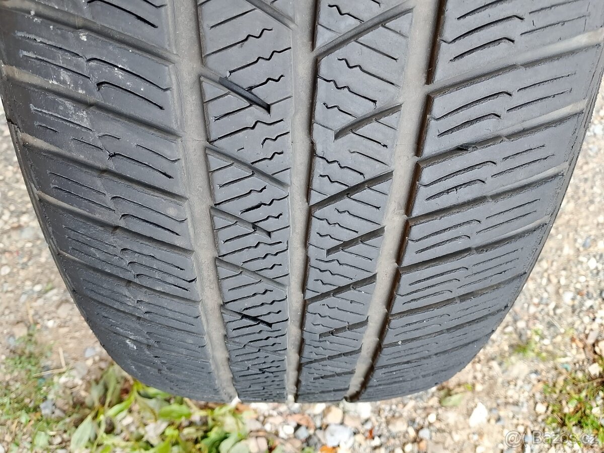 235/60/16 215/50/17 225/55/18 245/35/20 255/40/20 kusovka