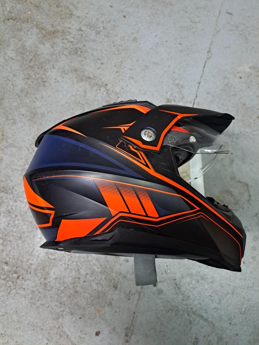 Enduro helma s intercomem vel. M 57-58cm