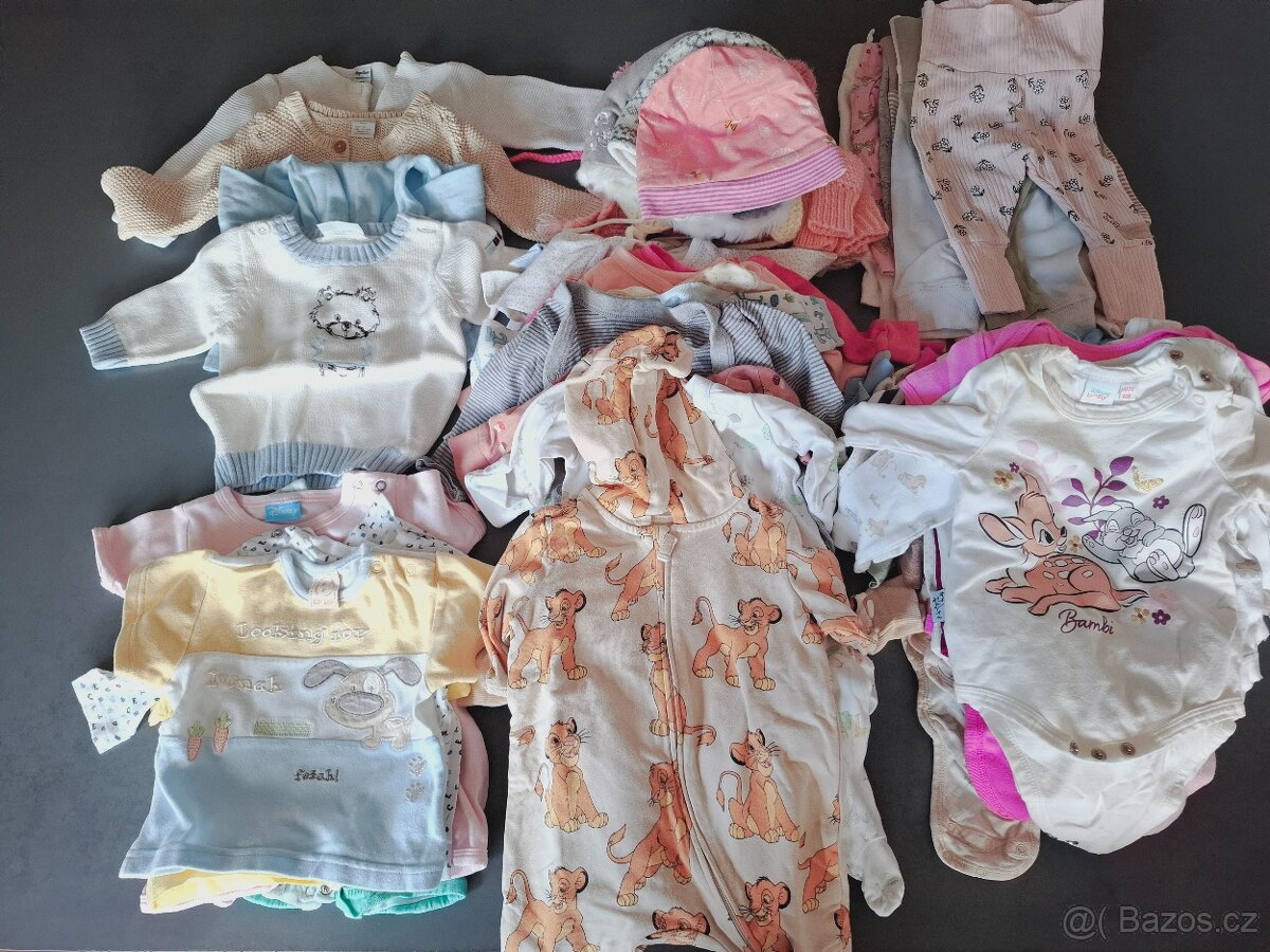 Oblečení pro holčičku 0-6 měsíců, vše v 1