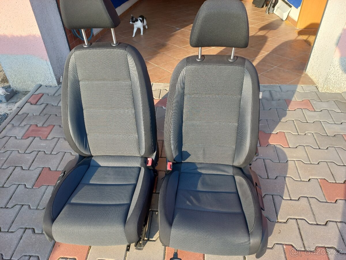 Sedačky Golf 6