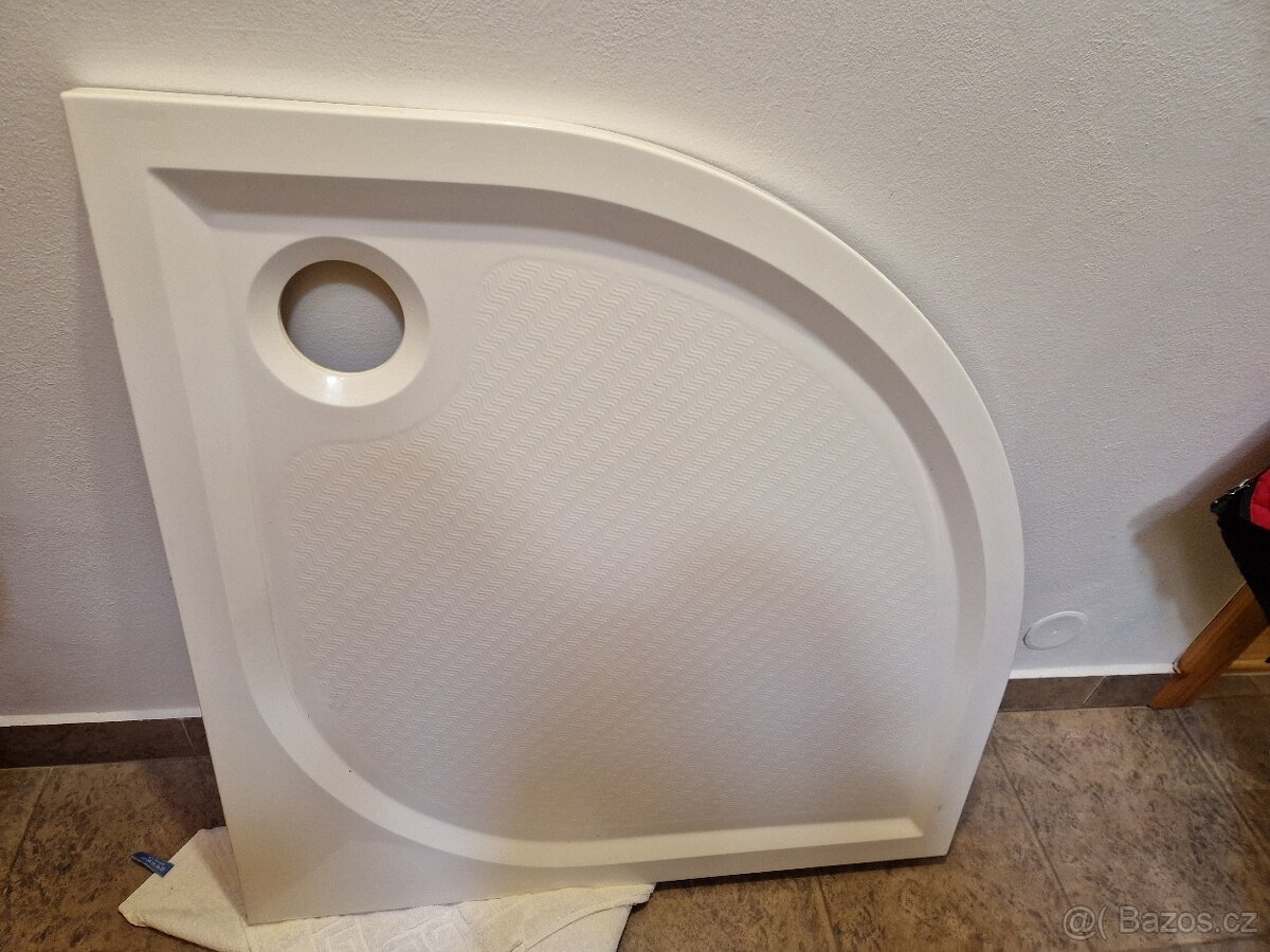 Sprchová vanička, litý mramor