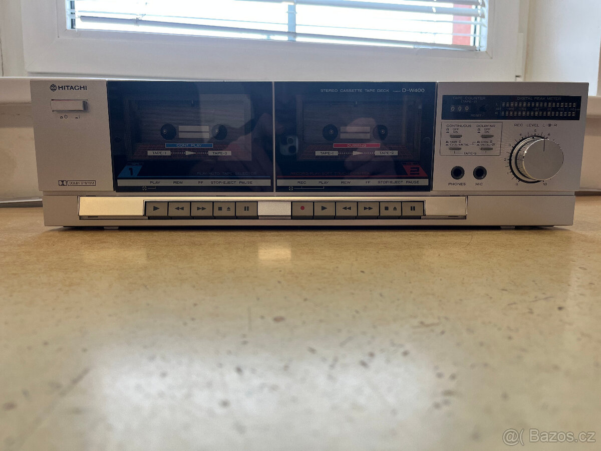 Tape deck HITACHI D-W400, KO řemínky
