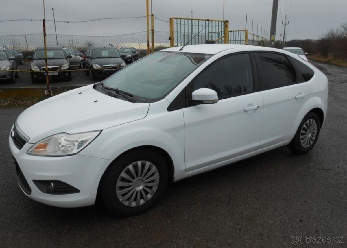 Ford Focus 1,6 74 kW KLIMA Serviska benzín
