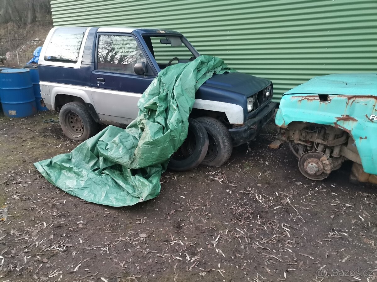 Feroza 1.6 efi na díly, věci do motoru