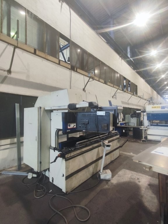 Ohraňovací lis 3m TRUMPF TrumaBend V130 - prodám