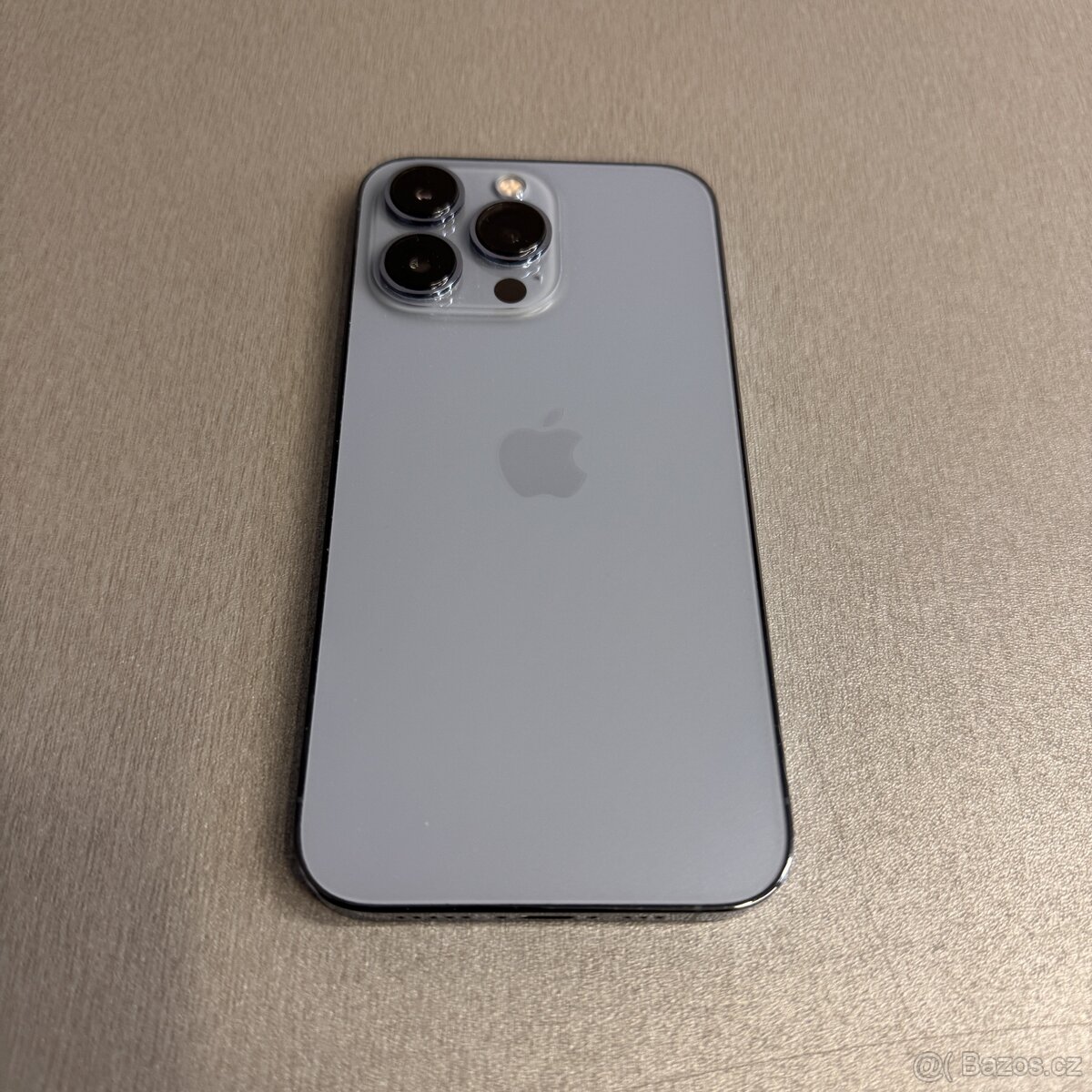 iPhone 13 Pro 256GB sierra blue, pěkný stav, rok záruka