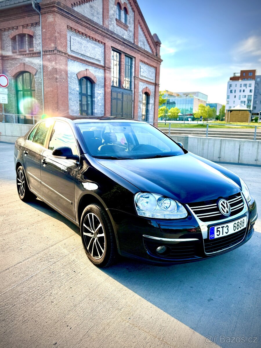 VOLKSWAGEN JETTA 1,9 TDI 77 KW BEZ DPF PRAVIDELNÝ SERVIS