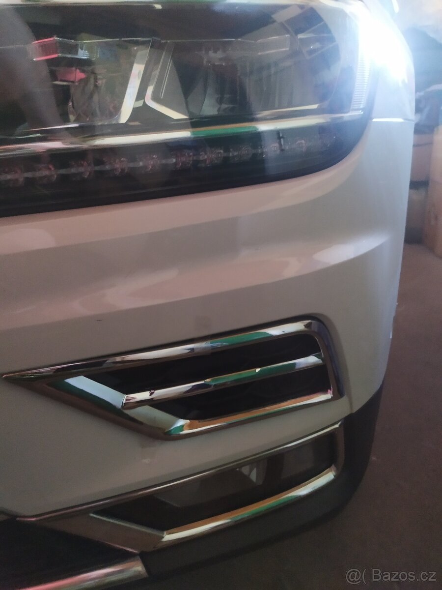 Chromový kryty nárazníku Tiguan od 2016