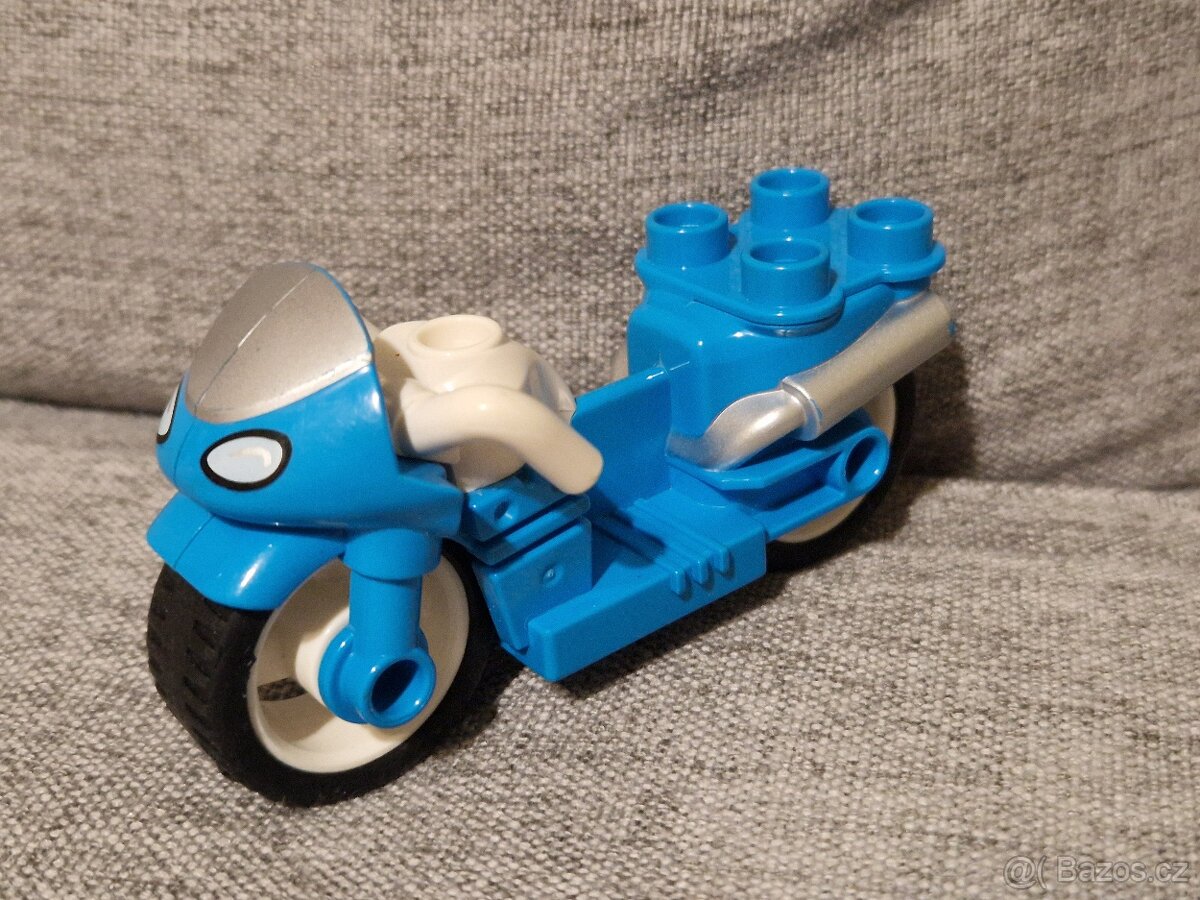 LEGO DUPLO motorka modrá