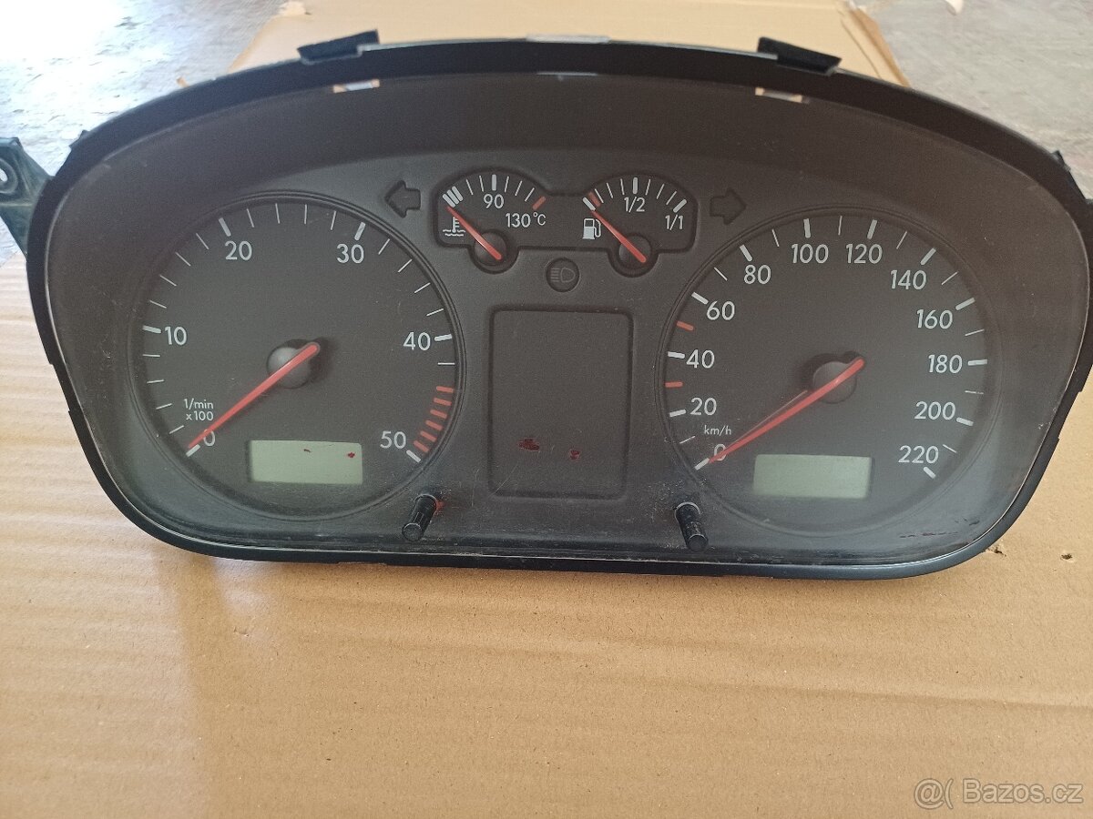 Budíky Transporter T4 2.5 tdi