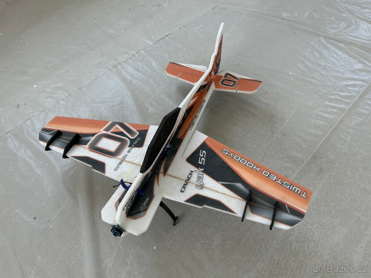 RC model letadla CRACK yak 55 RC factory
