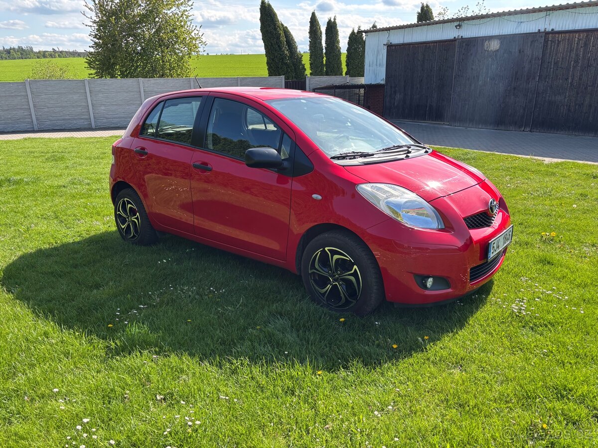 Toyota Yaris 1.3 2009
