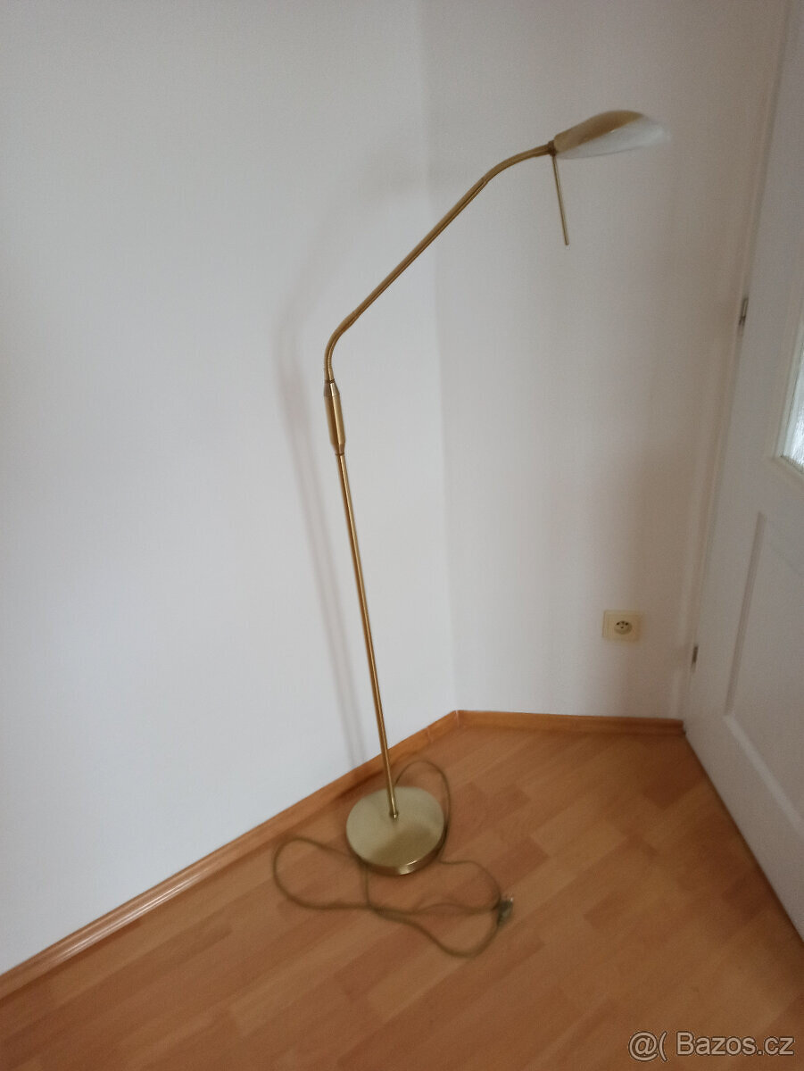 Lustr / světla / svítidla z celého domu