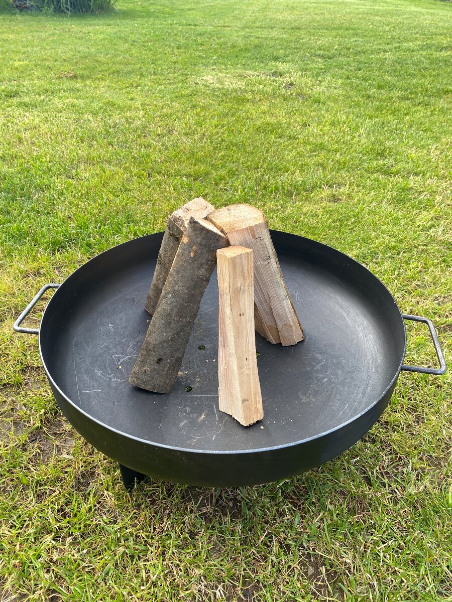 Přenosné ohniště průměr 50 cm.