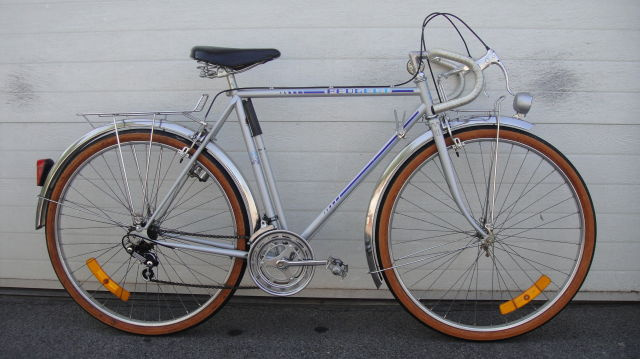 Peugeot, 1985, cest.-sportovní, nádherný originál,