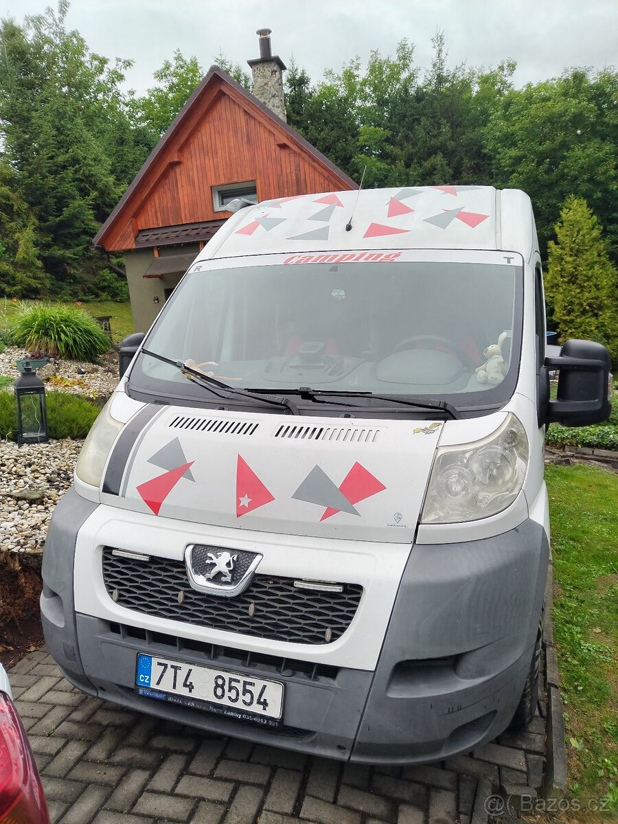 Obytná dodávka Peugeot Boxer 2,2