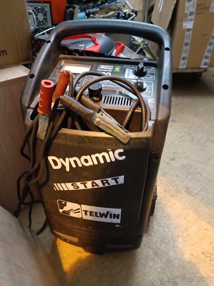 Telwin Dynamic Start – profi nabíječka + startér, 12 V, v do
