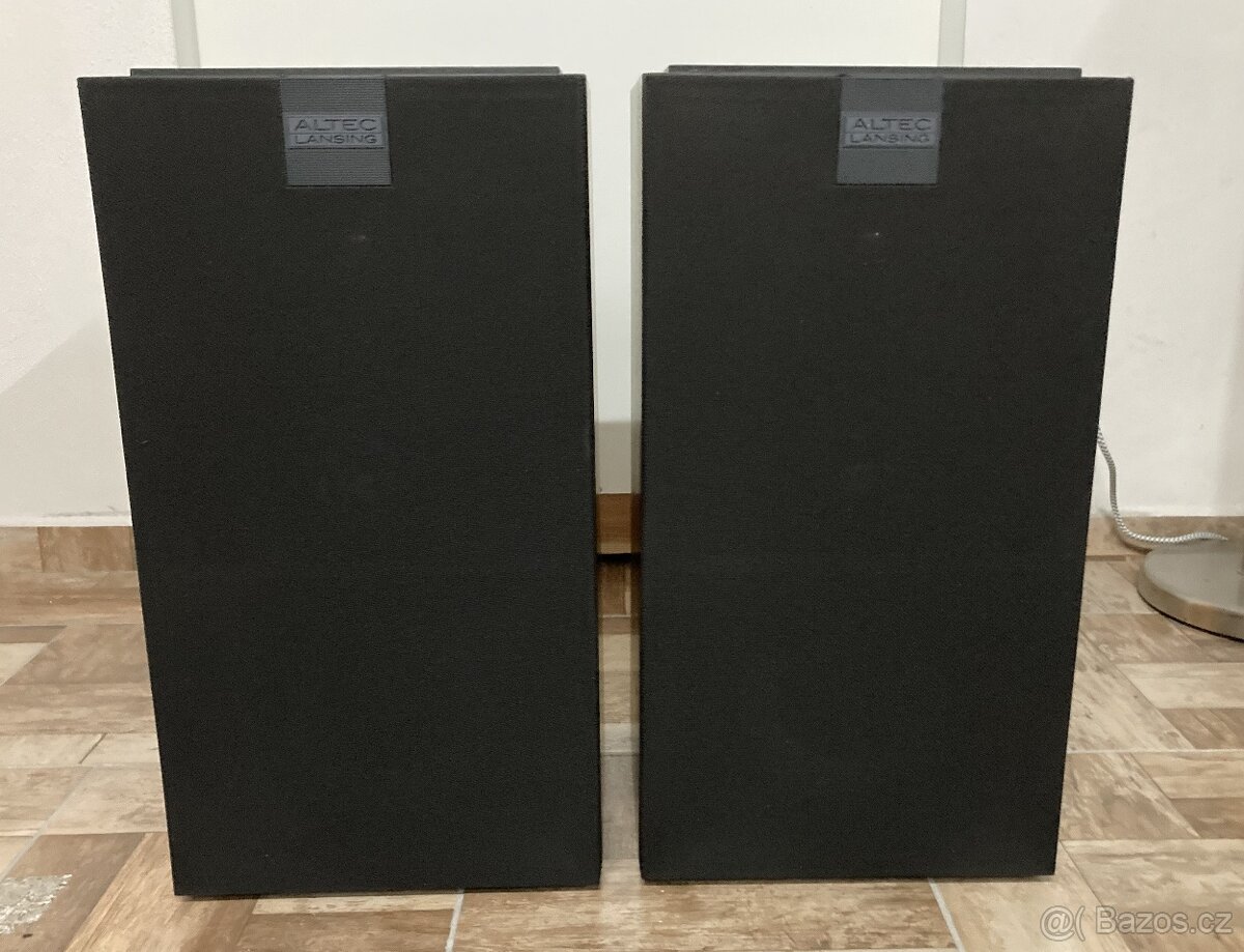 ALTEC LANSING  MODEL 25