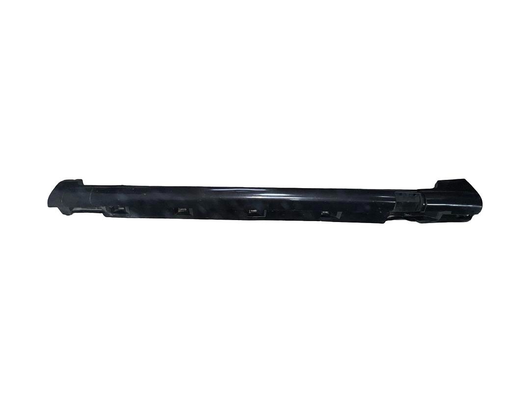 Levý práh hnědá metalíza LC8Z VW Passat B6 R-line r.v. 2010