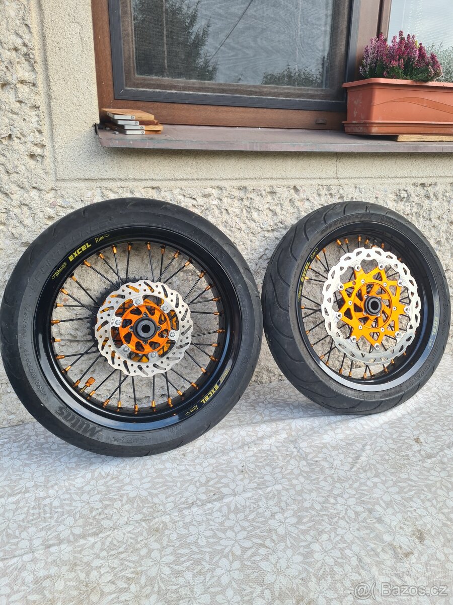 Supermoto kola