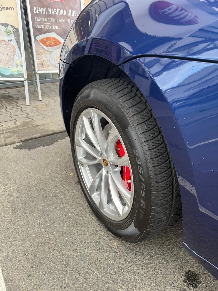 Porsche Macan zimni kola ‘19