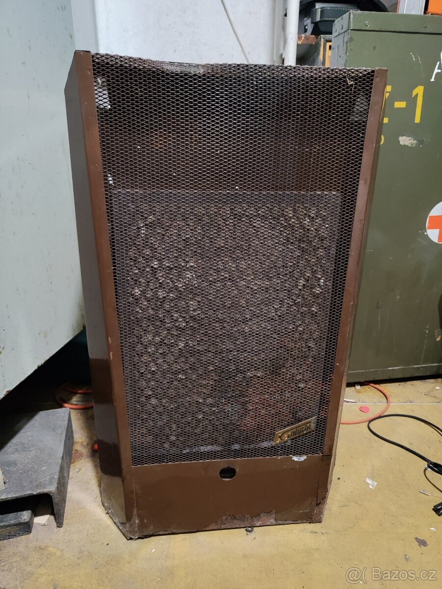 Plynová kamna s plynovou lahví bombou