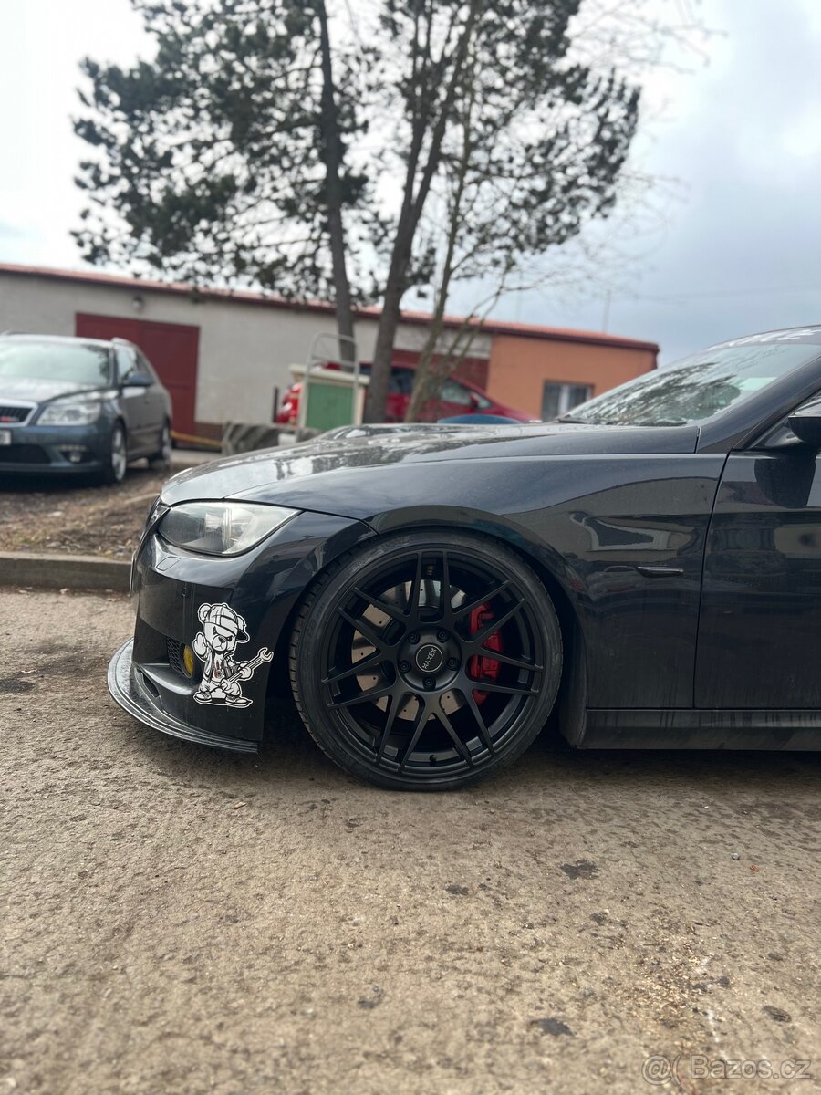 Bmw e93 335i
