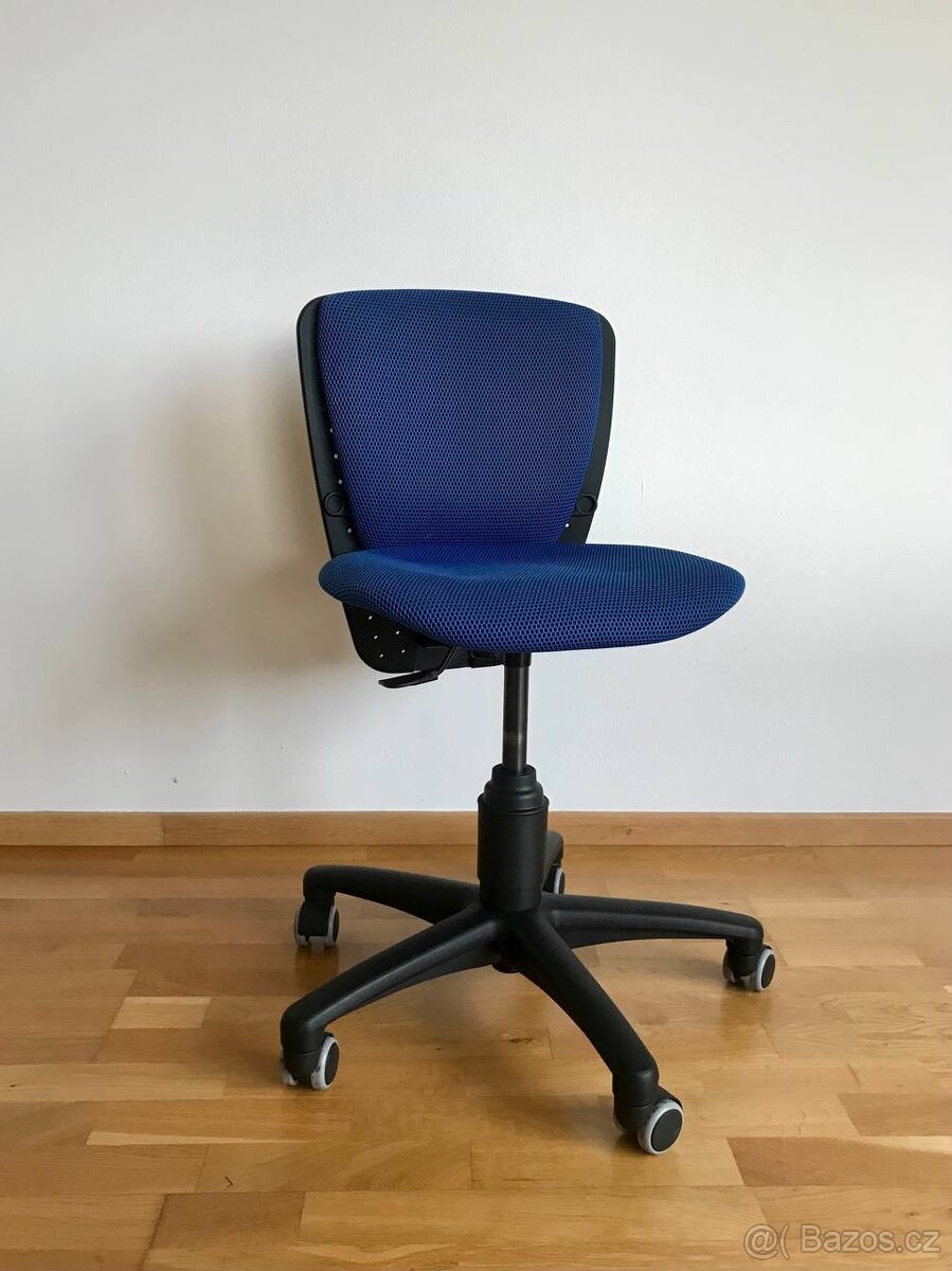 Dětská židle k psacímu stolu