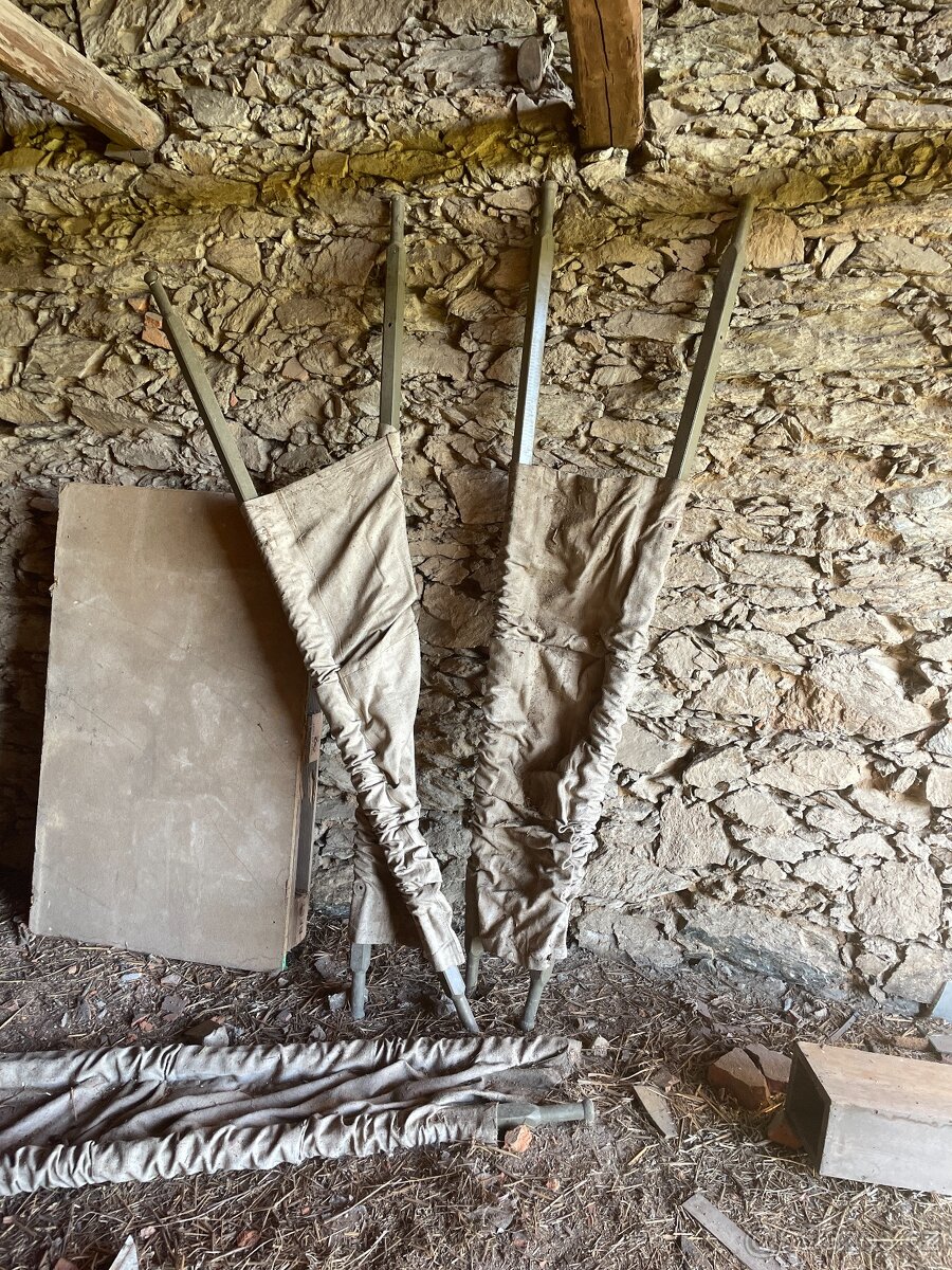 Vojenská nosítka dřevěná 3 ks