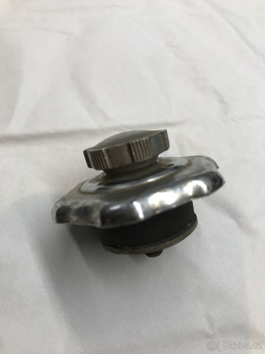 Jawa, ČZ, skutr, prase,