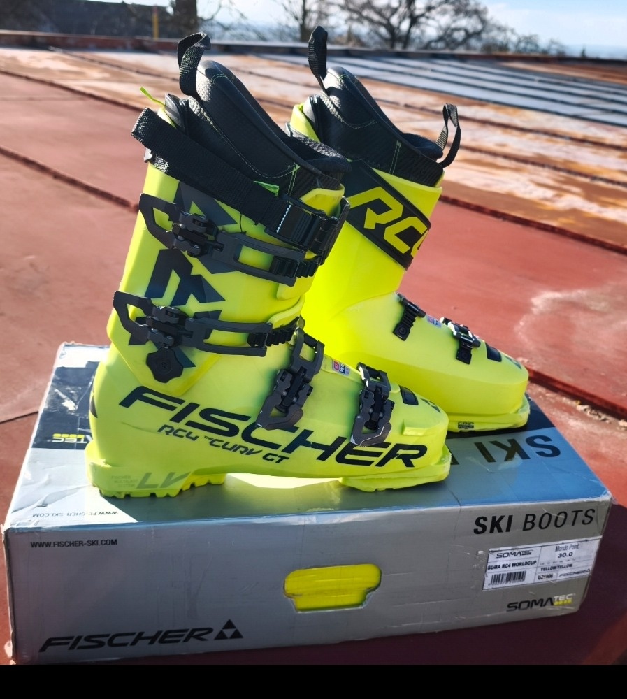 Lyžařské boty Fischer RC4 Curv GT 130 Vacuum Walk LV 29,5